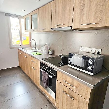 Eviathe Apartments ラルナカ エクステリア 写真